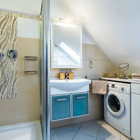 Kotevni Apartment