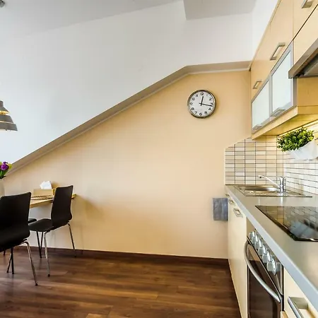 Kotevni Apartment